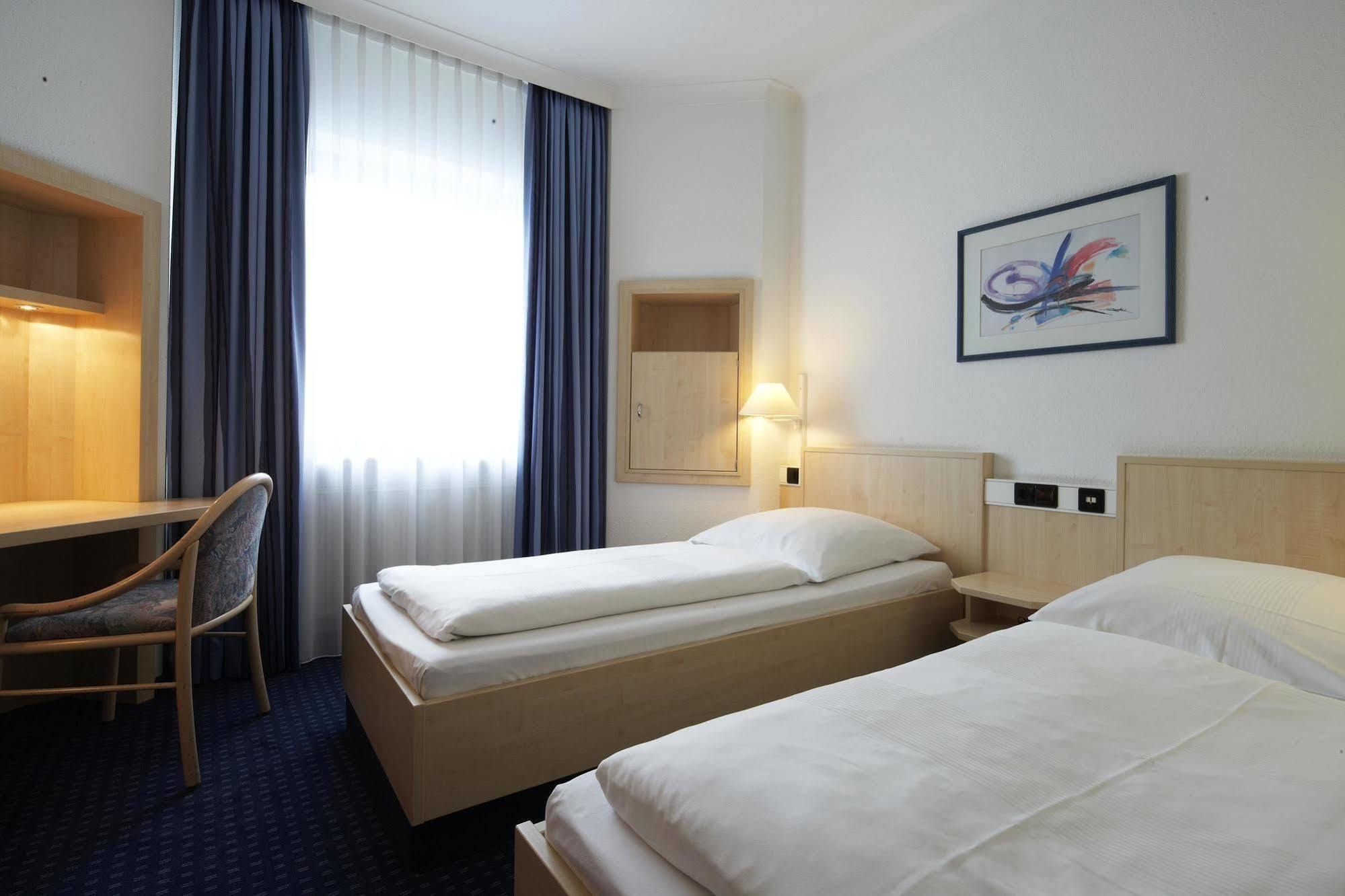 Rugs Hotel Augsburg City Extérieur photo